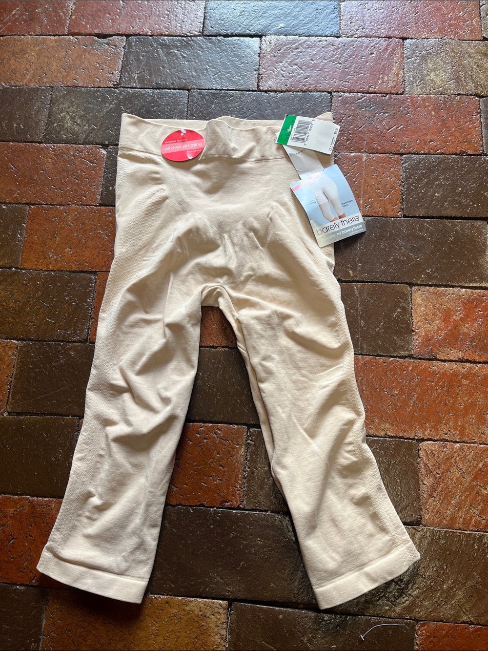 Barely there pant smoother Shapewear size Large NWT
